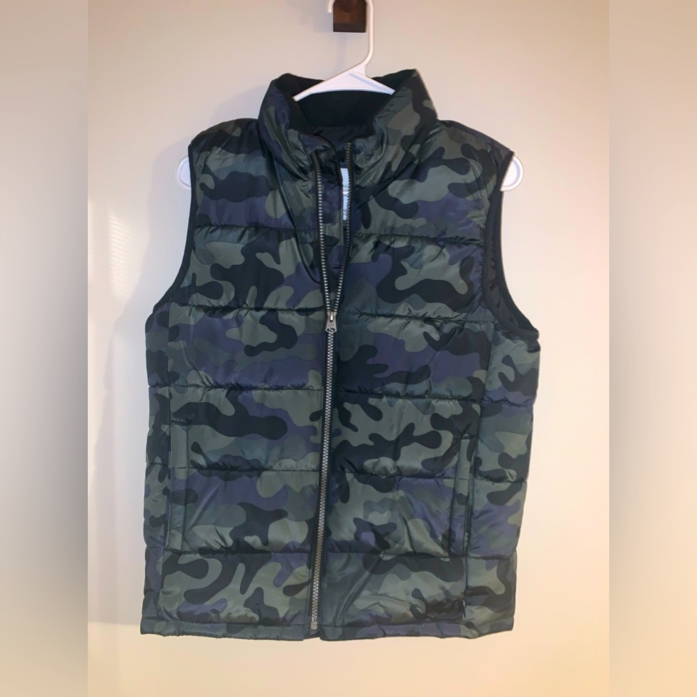 Boys puffer vest